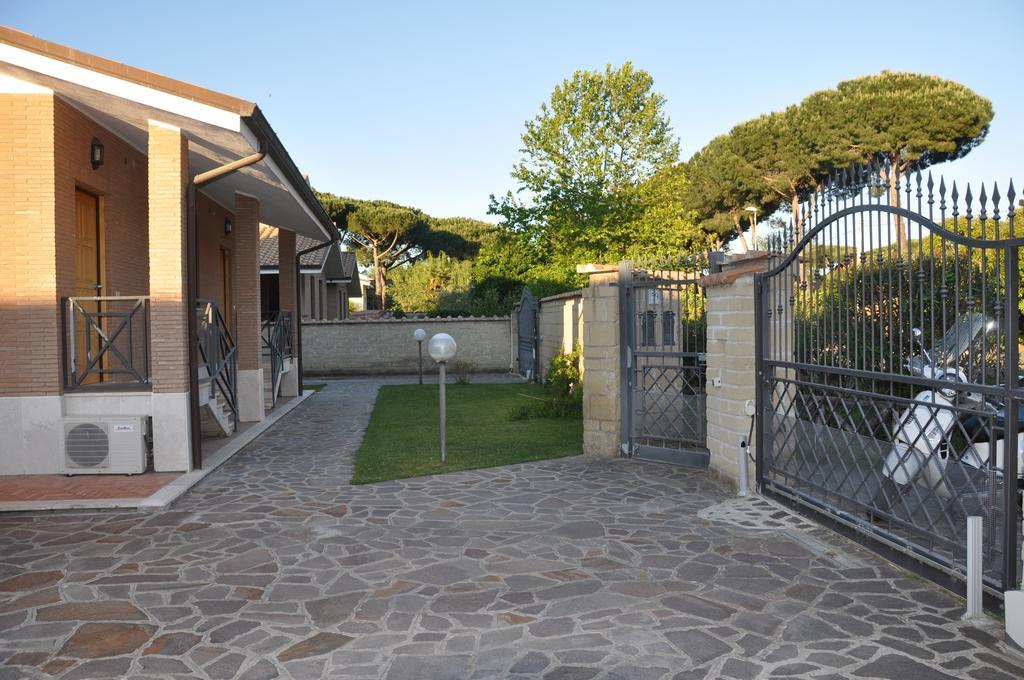 Villa Smeraldo Roma Infernetto Extérieur photo